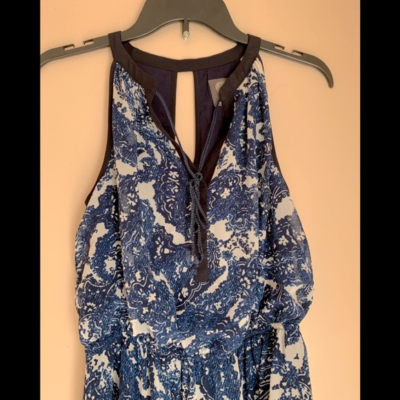 Vince Camuto Dresses & Skirts - Vince Camuto Womens 2 Maxi Dress Blue White Paisley Sleeveless VC6M1848